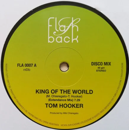 Tom Hooker – King Of The World / I Look Into Your Eyes - Image 3