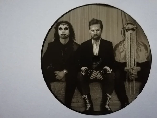 ITALOVE - TOO LATE TO CRY - Image 4