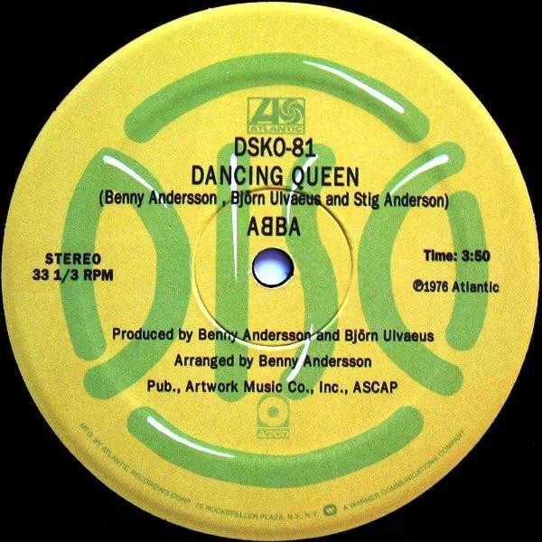 ABBA – Dancing Queen / Voulez-Vous